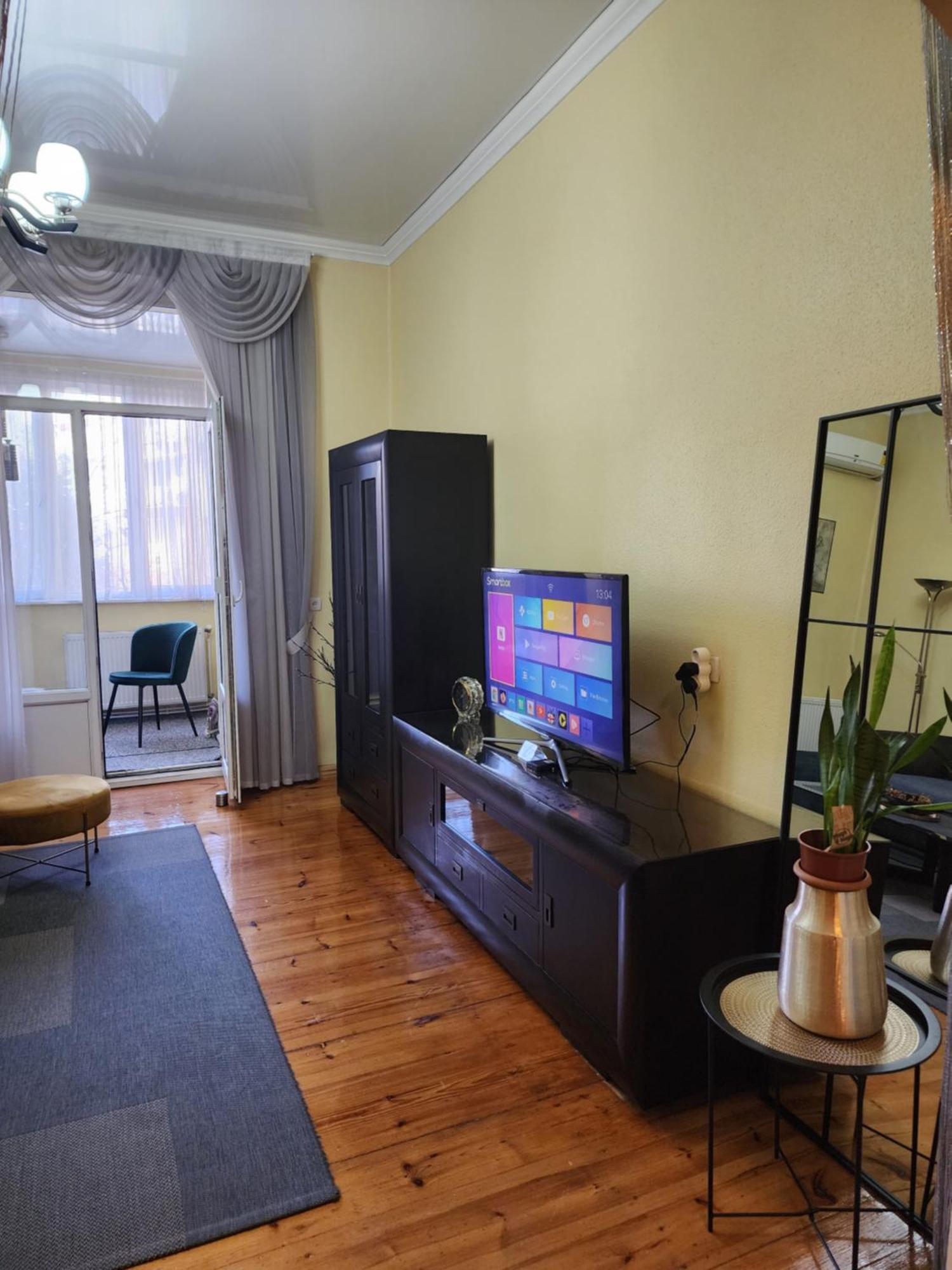Riverside Baratashvili Apartment Tbilisi Exterior photo